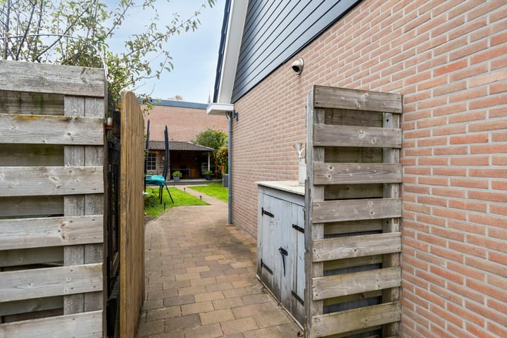 Photo 21 of Kerkstraat 3