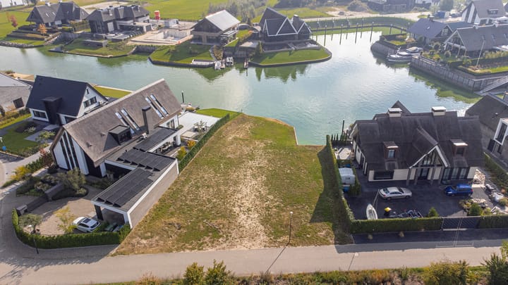 Photo 6 of Waterfront 16