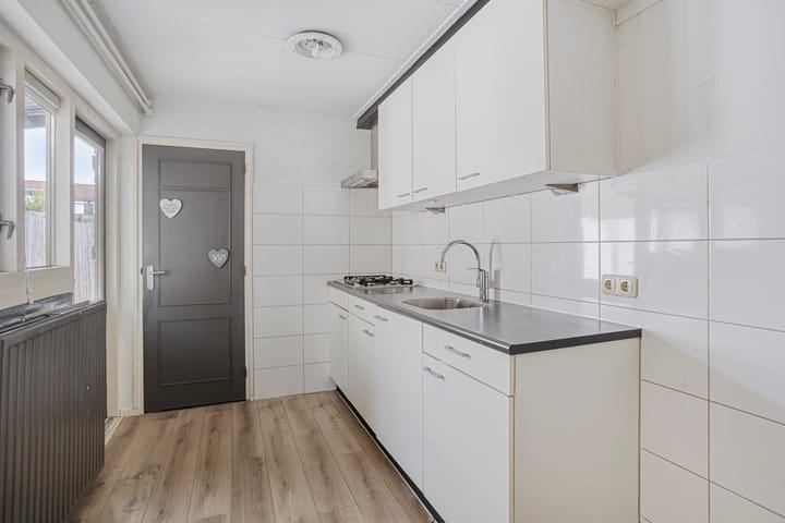 Foto 8 van Schoutstraat 12