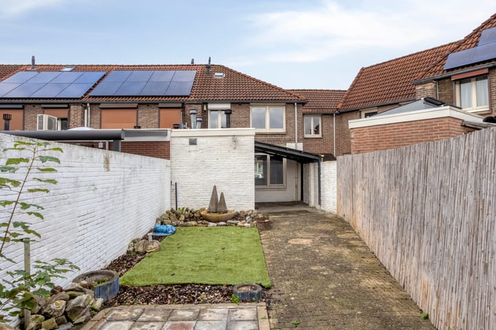 Foto 21 van Schoutstraat 12