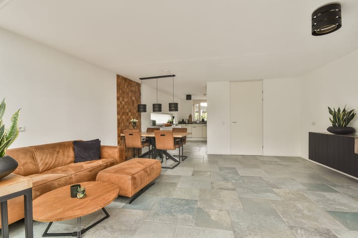 Foto 5 van Zuideinde 236