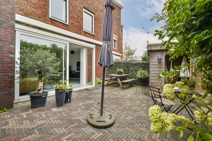 Foto 8 van Zuideinde 236