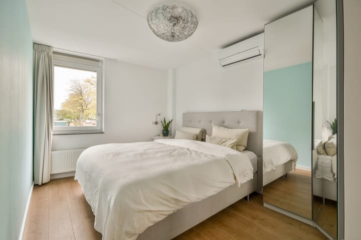 Foto 13 van Zuideinde 236