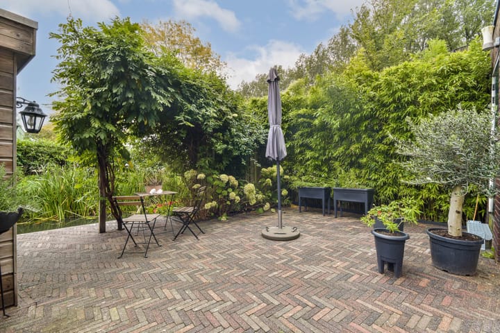 Foto 9 van Zuideinde 236