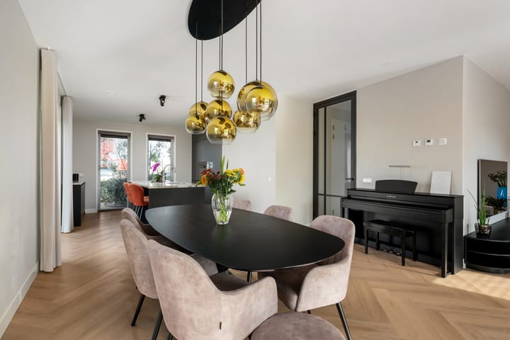 Photo 24 of Wilhelmina Voorwindenkade 12