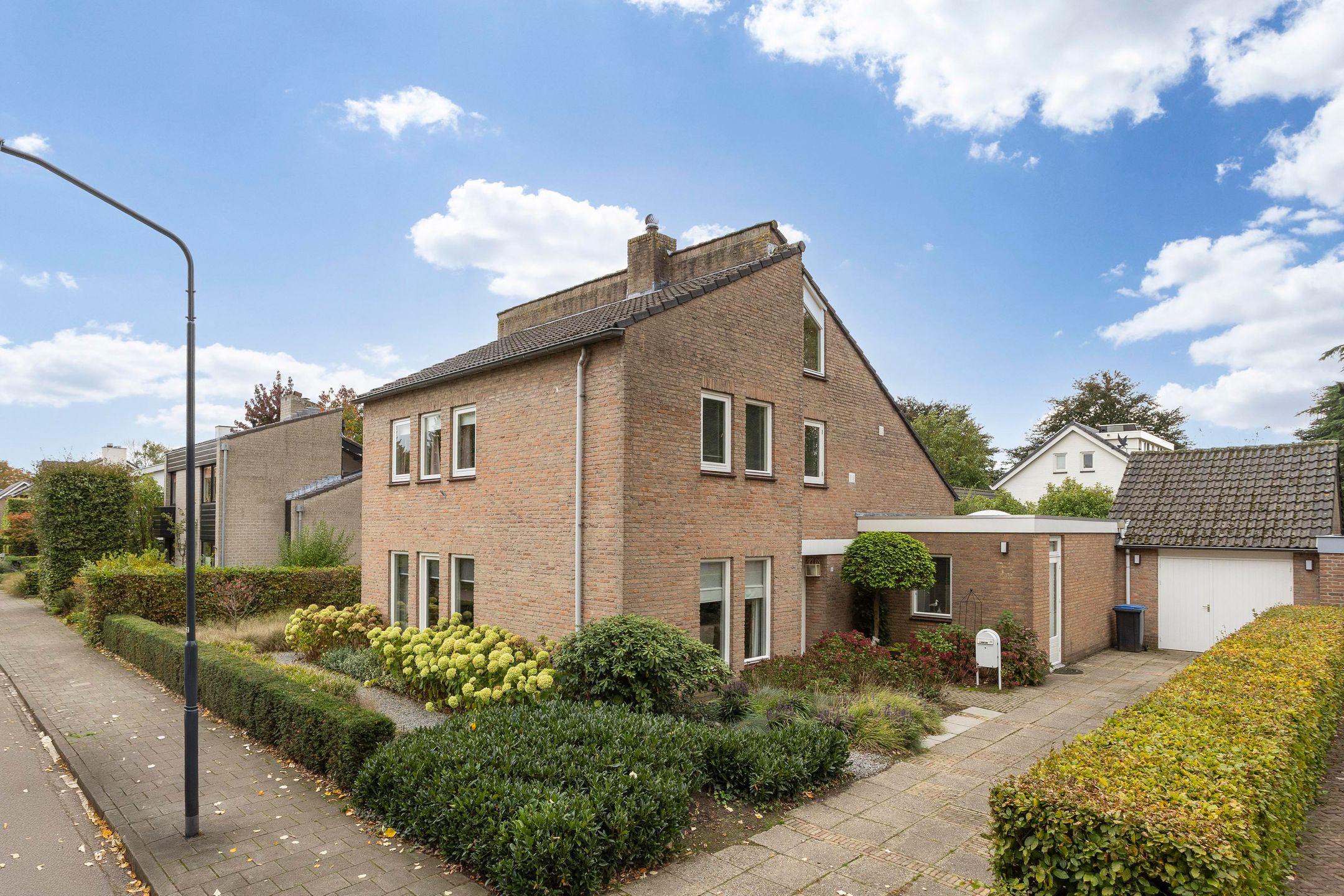 Foto 9 van Baroniesingel 33