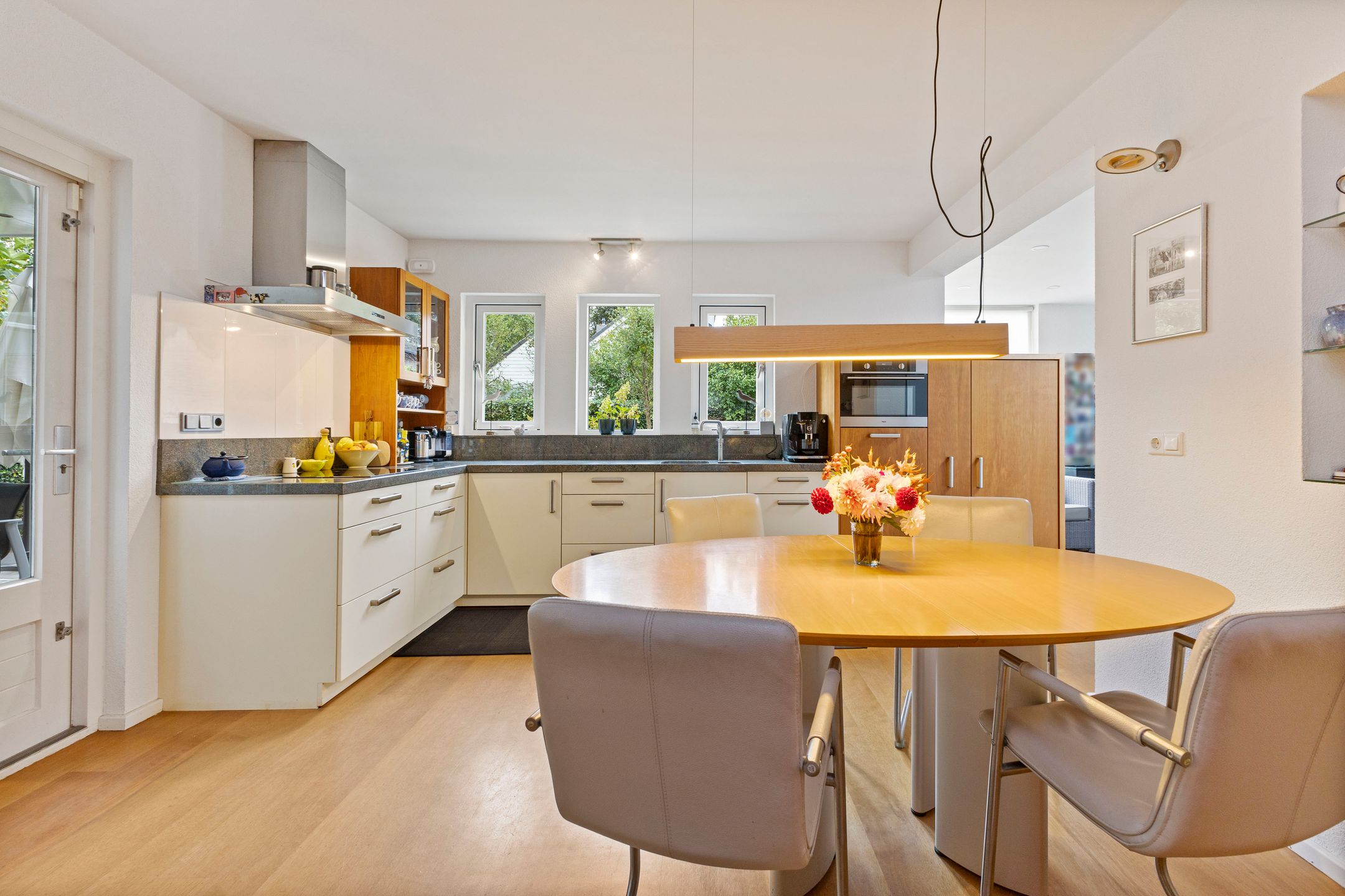 Foto 24 van Baroniesingel 33