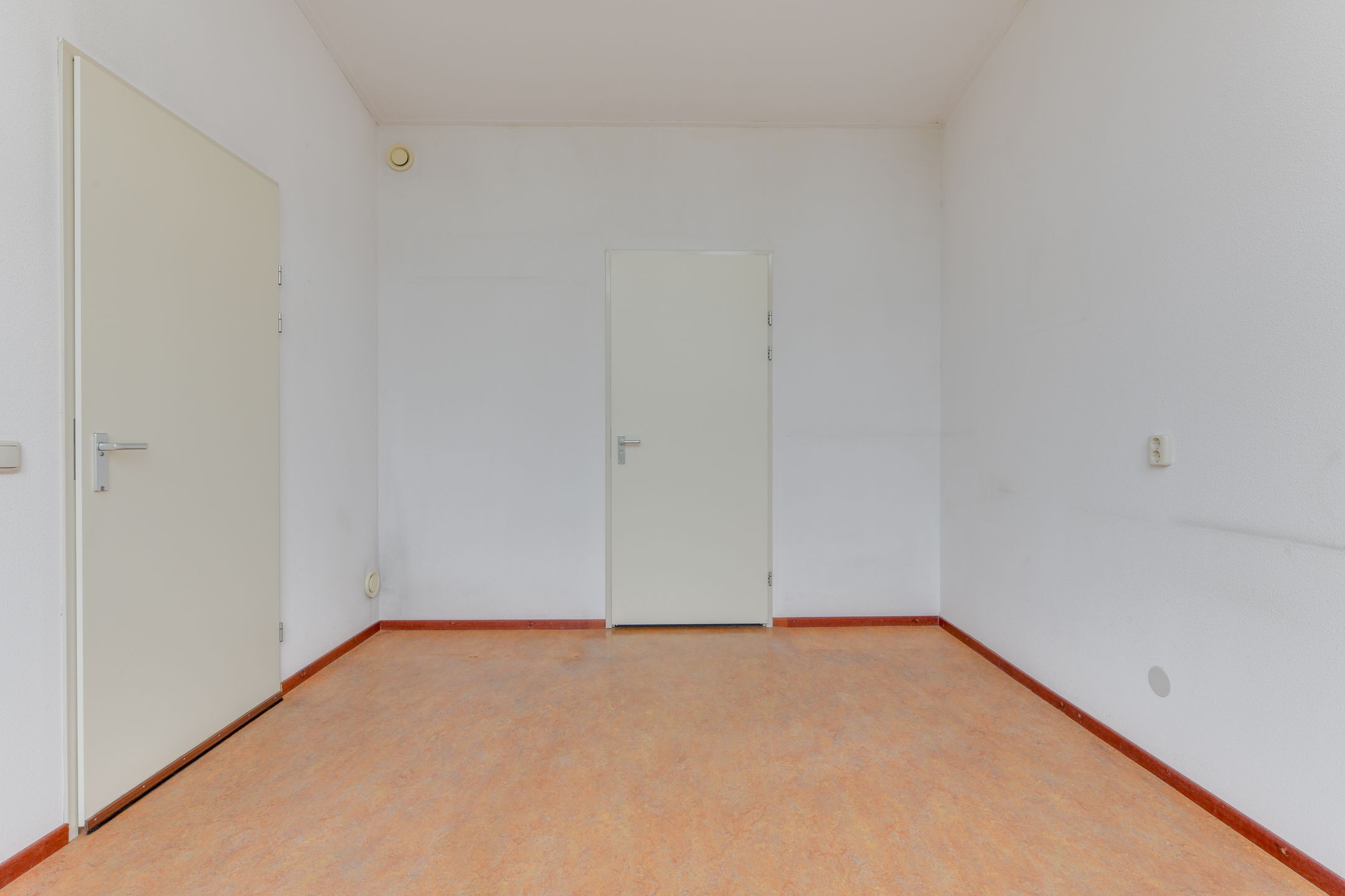 Foto 12 van Albast 12