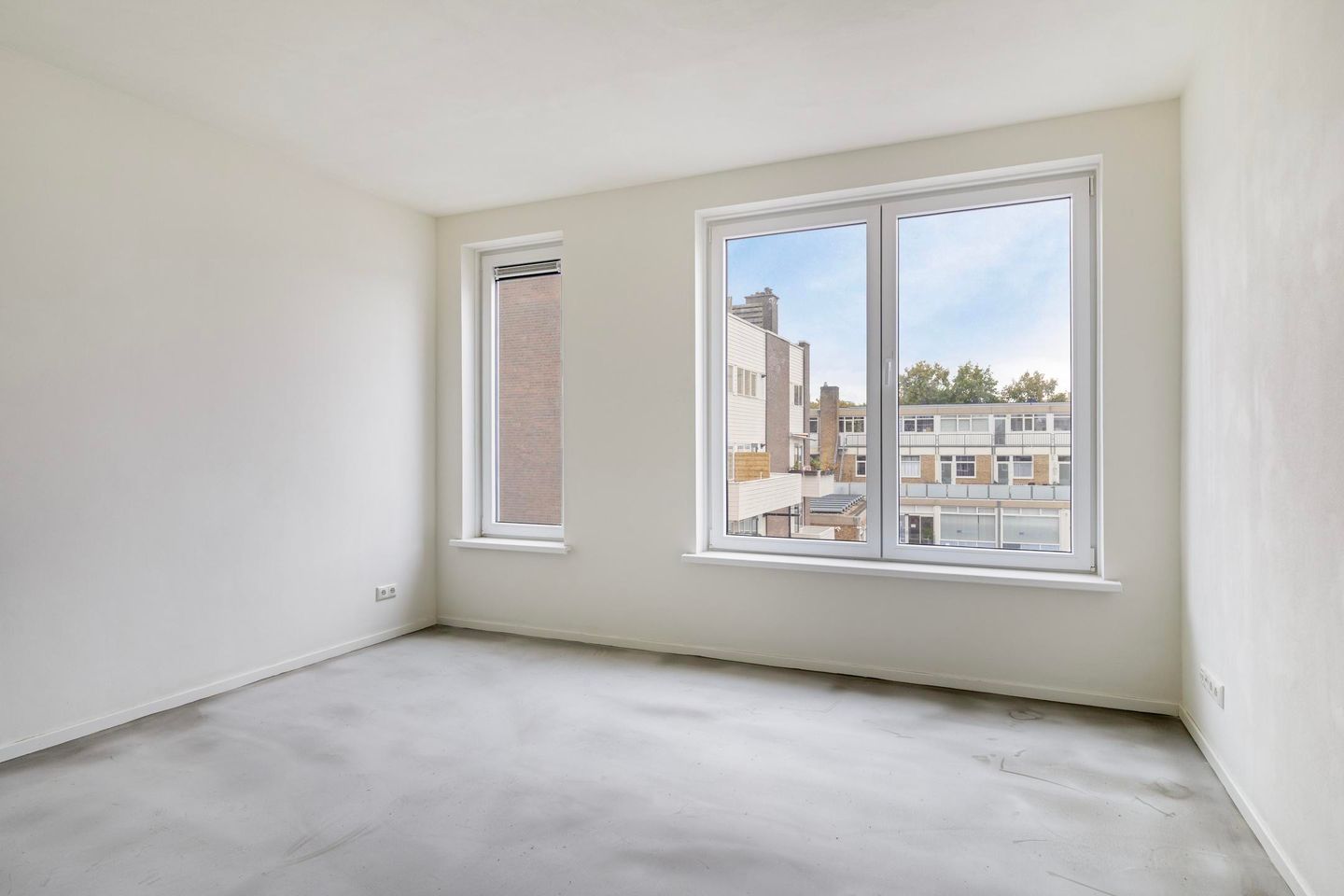 Photo 10 of Barestraat 39-N