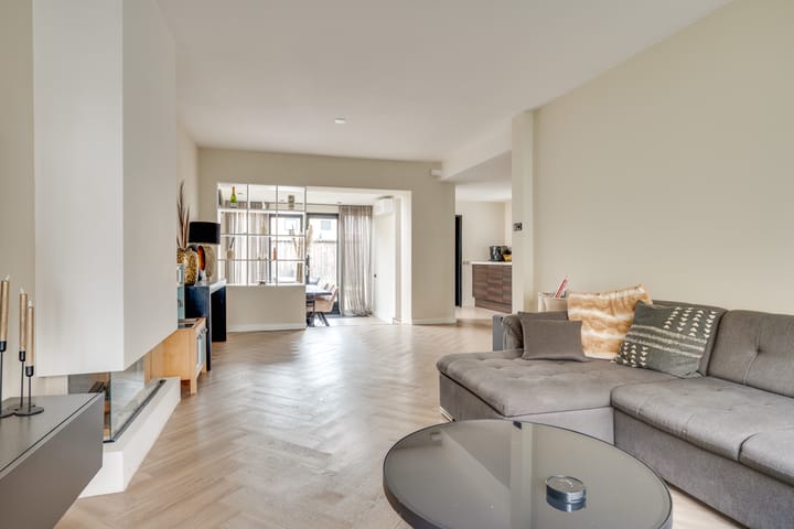 Foto 9 van van Galenstraat 18