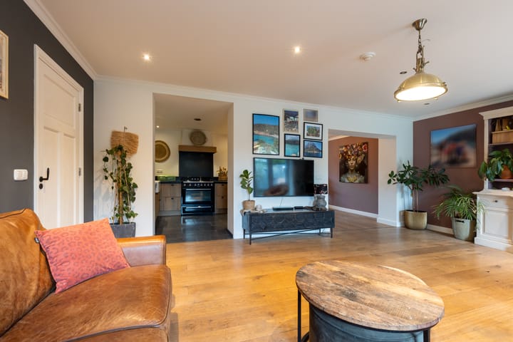 Photo 3 of Boerhaavestraat 14