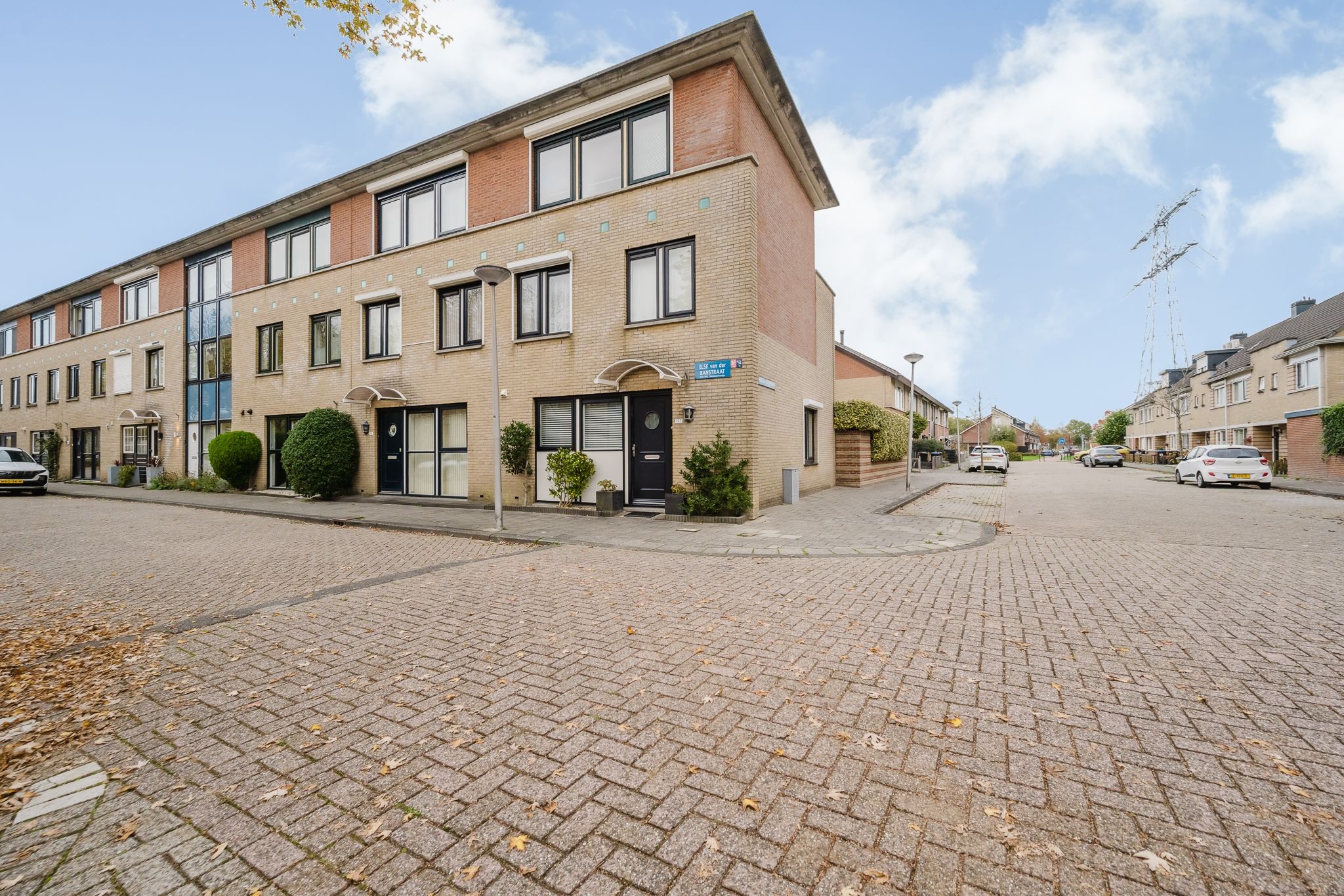 Foto 9 van Else van der Banstraat 127