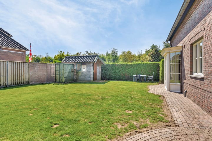 Photo 8 of Grootvenseweg 1