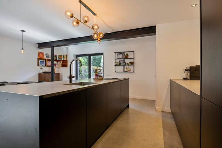 Foto 12 van Molenstraat 92