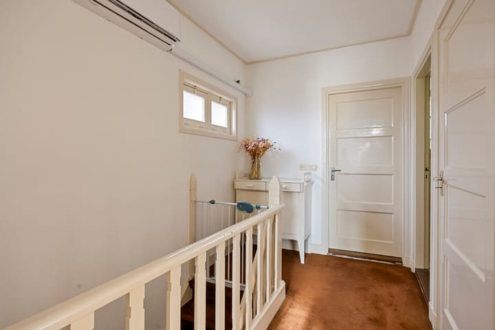 Foto 32 van Molenstraat 92