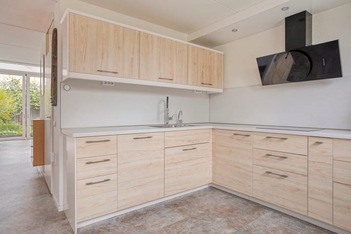 Photo 3 of De Jachtvalk 124