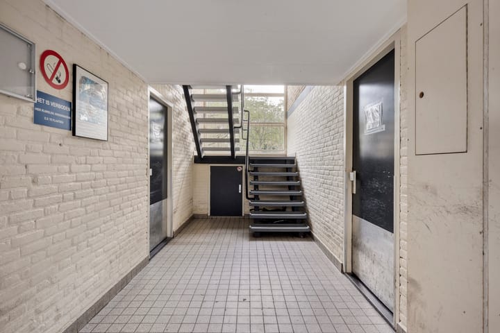 Photo 6 of Bachstraat 514