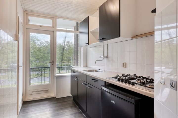 Photo 3 of Bachstraat 514