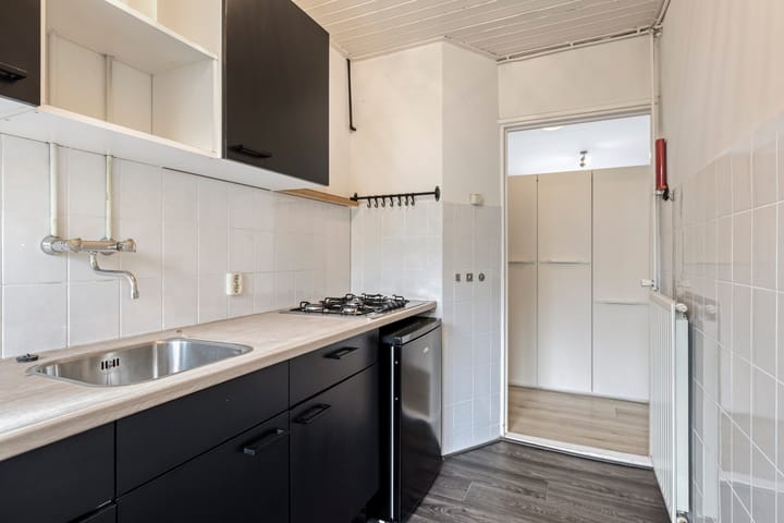 Photo 12 of Bachstraat 514