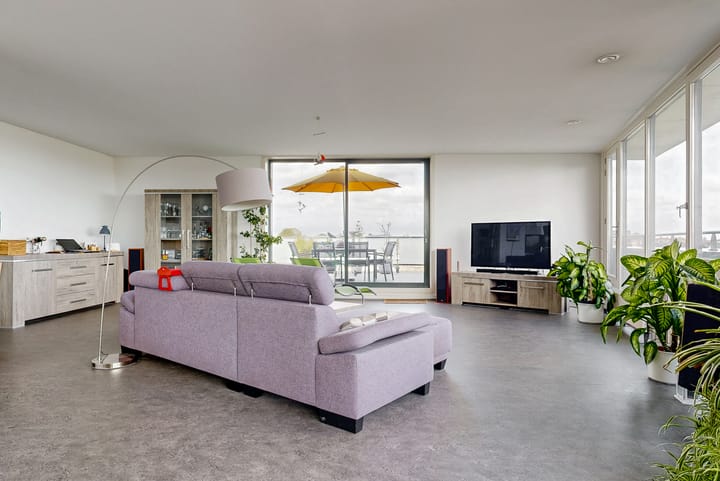 Photo 5 of Buitenhof 92