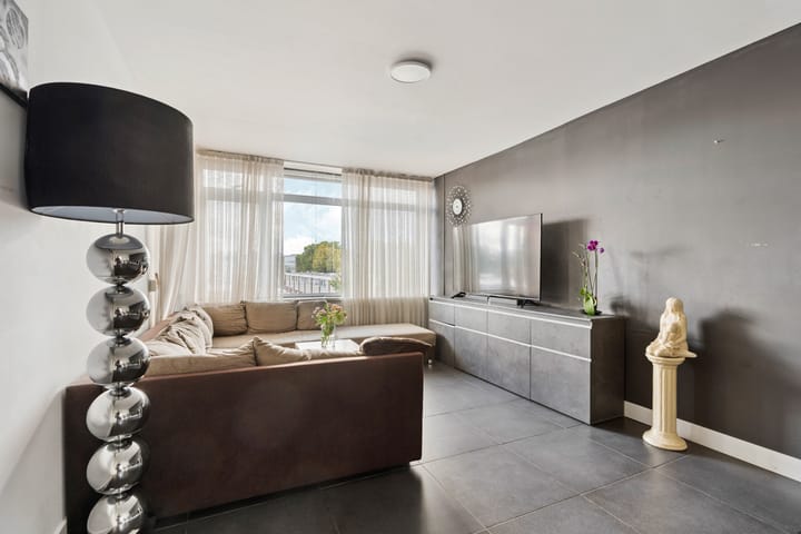 Foto 13 van Newtonstraat 71