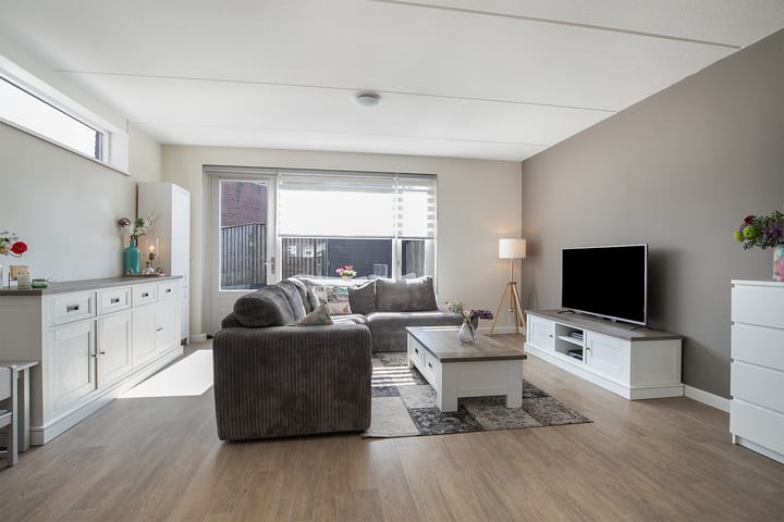 Photo 14 of Dorpsstraat 76