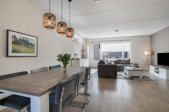 Photo 18 of Dorpsstraat 76