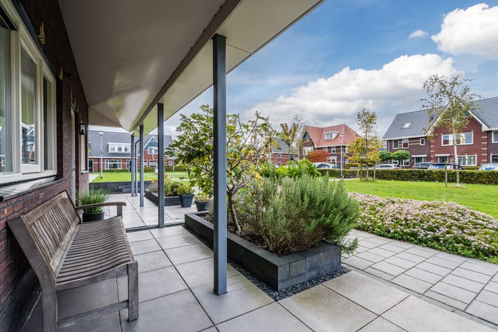 Photo 6 of Nova Zembla 23