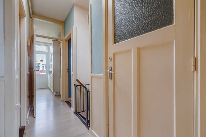 Photo 21 of Perenstraat 188