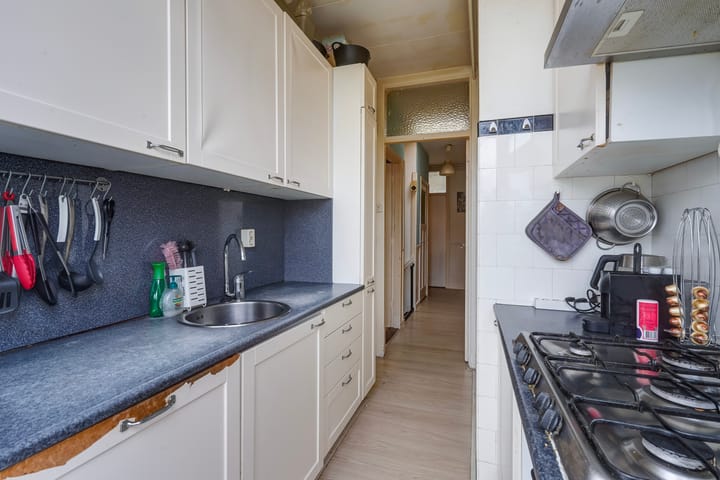 Photo 23 of Perenstraat 188