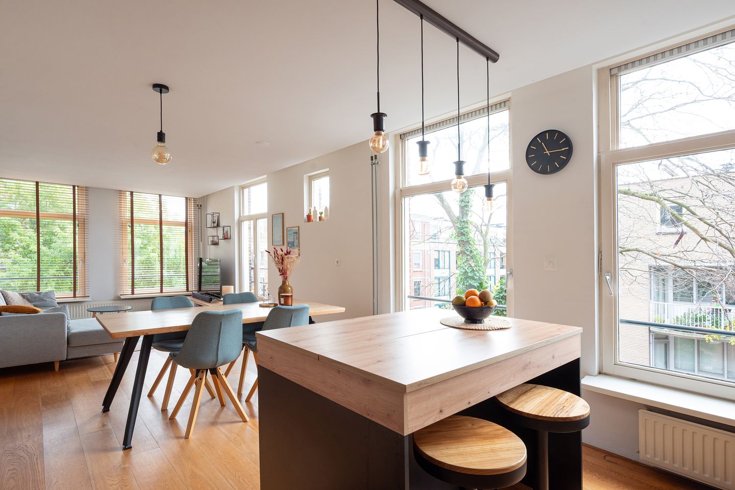 Photo 10 of Fannius Scholtenstraat 10-C