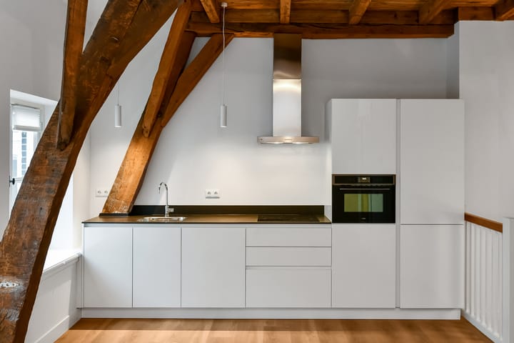 Photo 7 of Pauwstraat 8-10