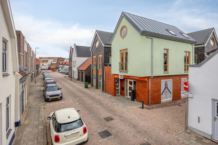 Foto 26 van Middelstraat 10