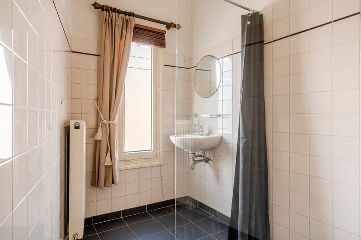 Foto 31 van Frederik Hendriklaan 148