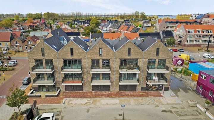 Foto 29 van Havenplein 44