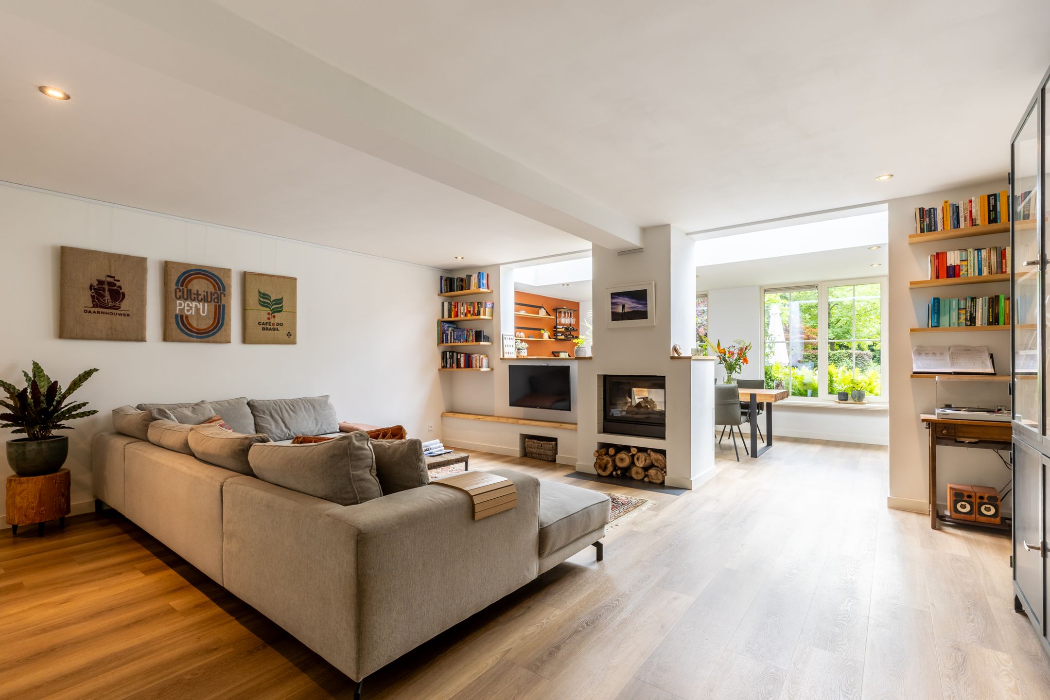 Photo 3 of Burg. Van de Venstraat 15