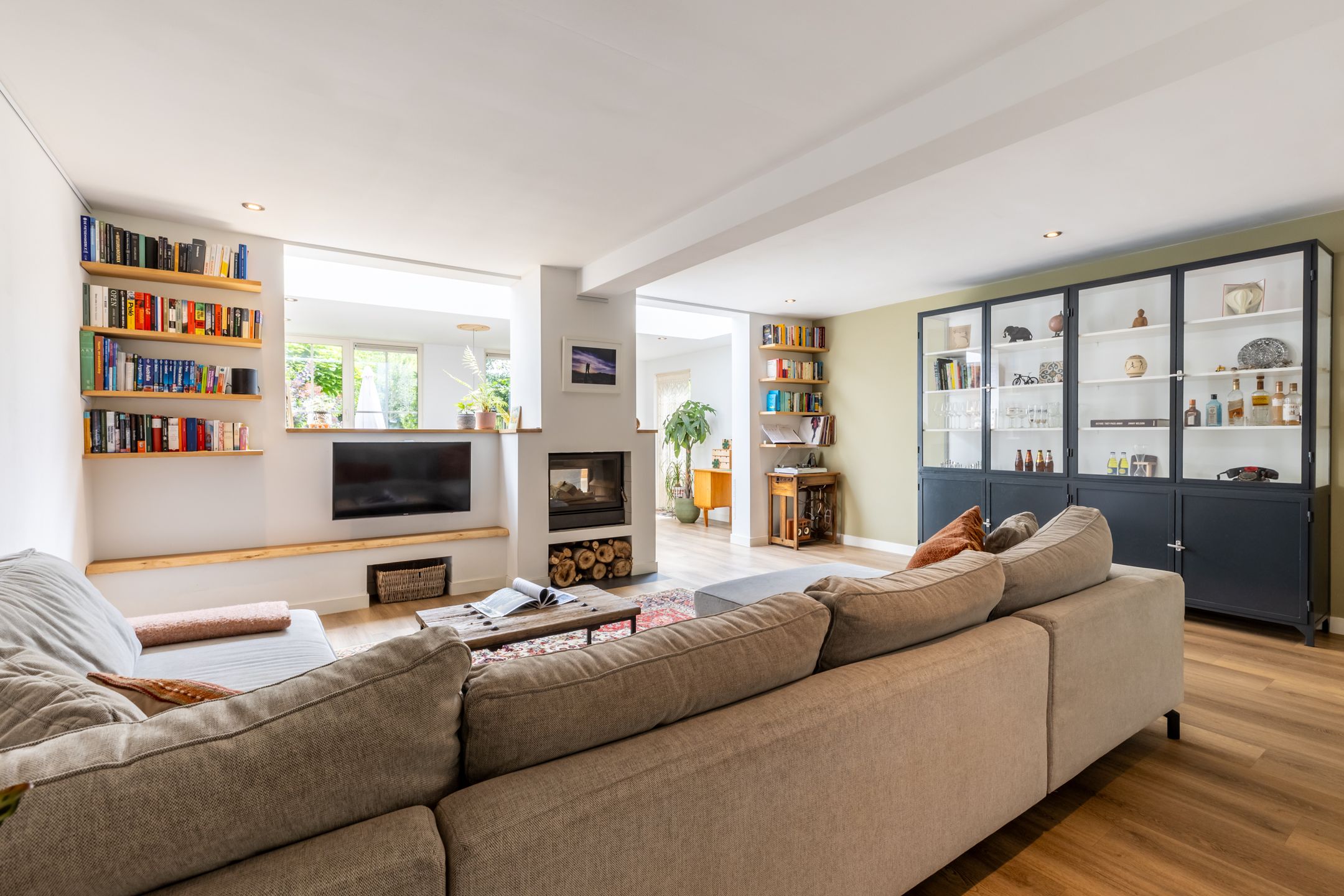 Photo 12 of Burg. Van de Venstraat 15