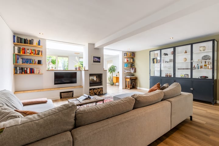 Photo 12 of Burg. Van de Venstraat 15