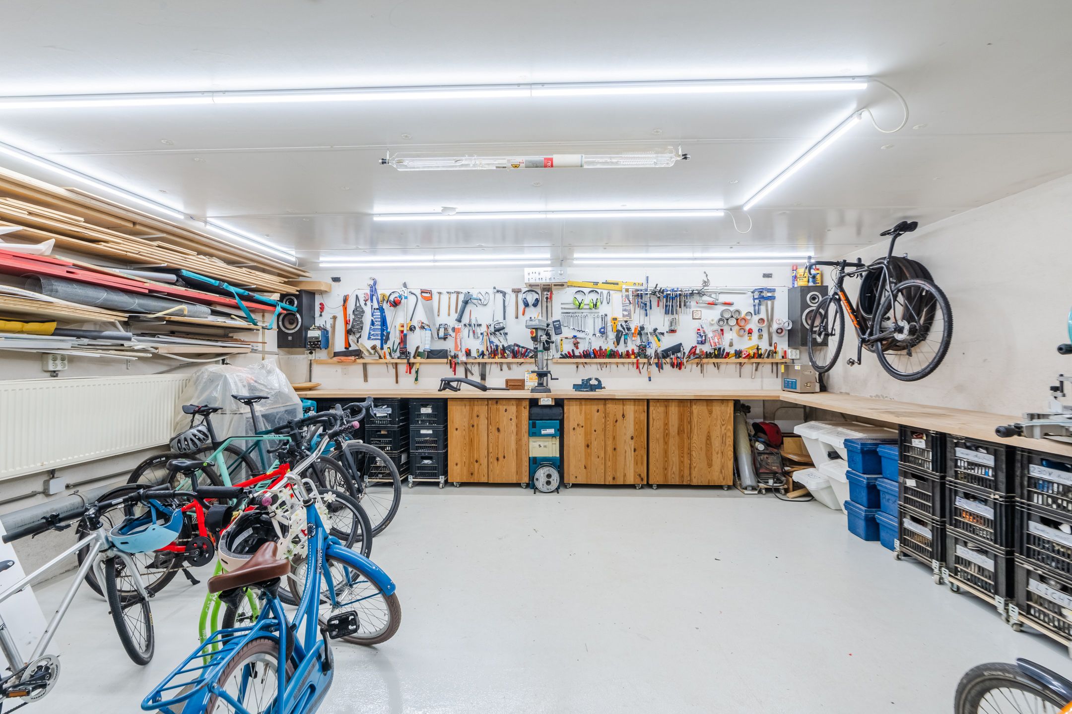 Foto 33 van Laan van Tolkien 143