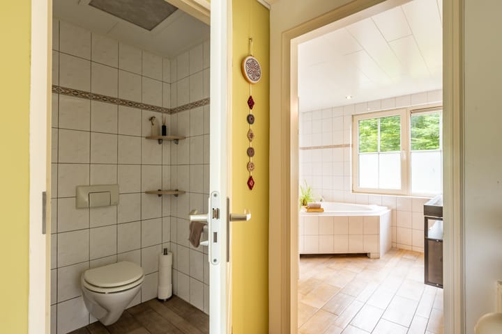 Photo 18 of Burg. Van de Venstraat 15