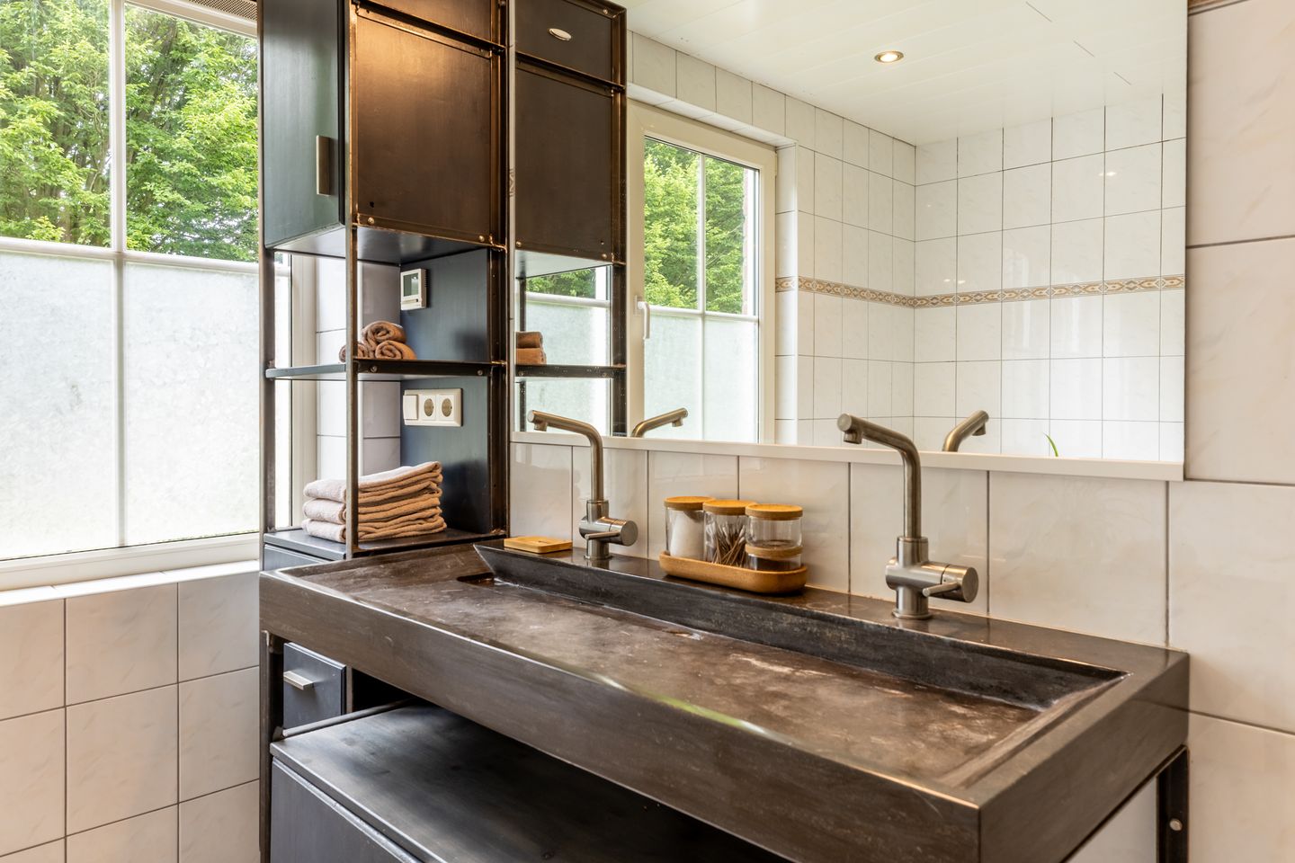 Photo 19 of Burg. Van de Venstraat 15