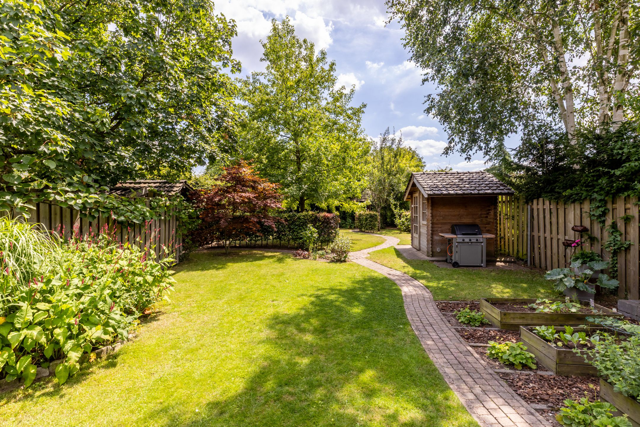 Photo 33 of Burg. Van de Venstraat 15