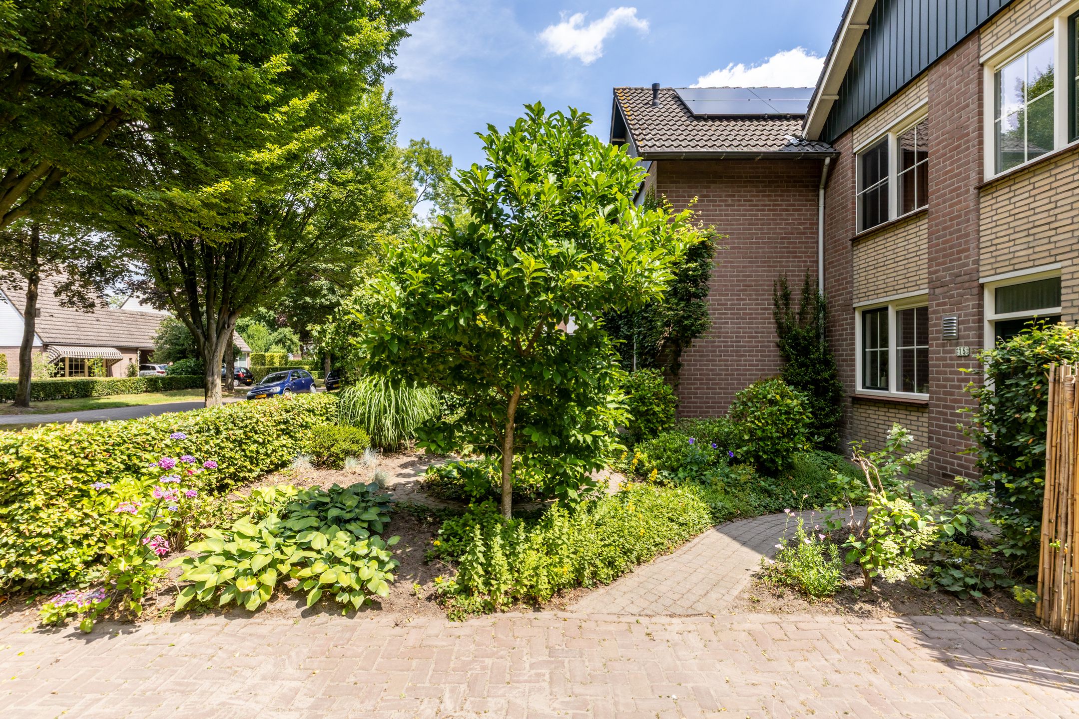 Photo 48 of Burg. Van de Venstraat 15