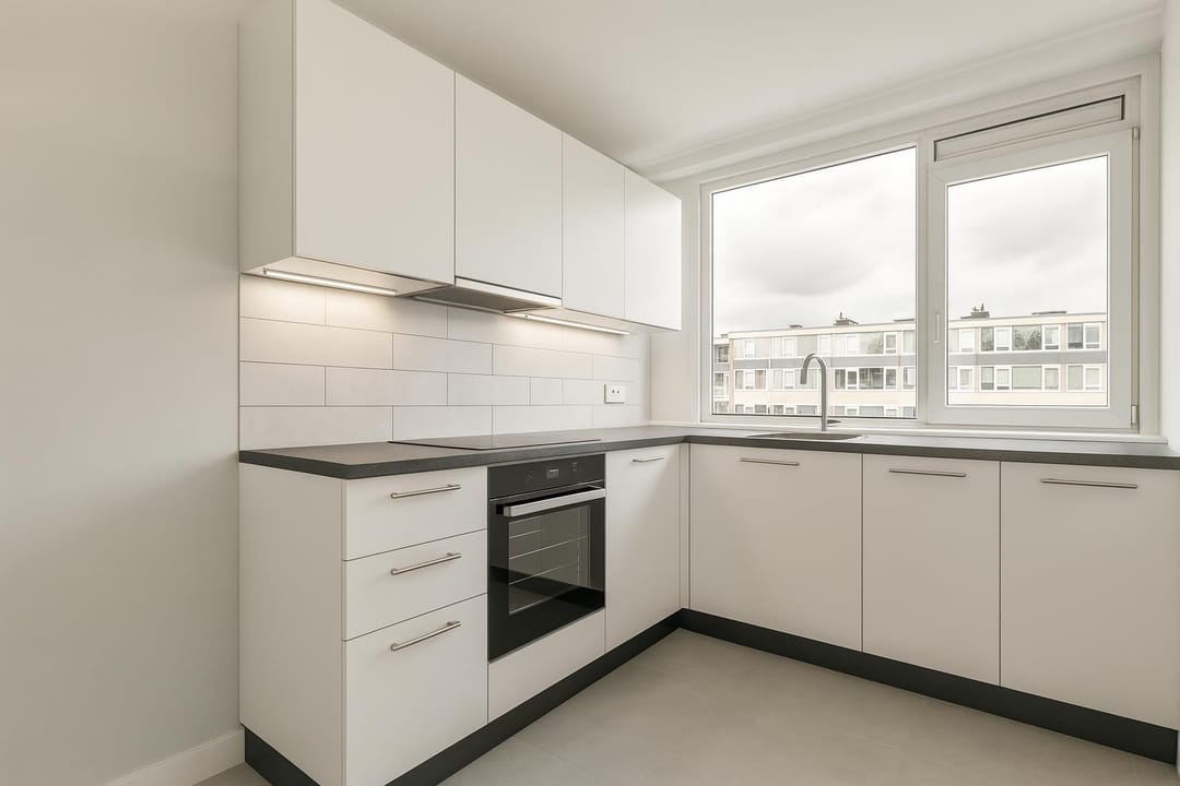 Foto 8 van Van Oldenbarneveltplein 97