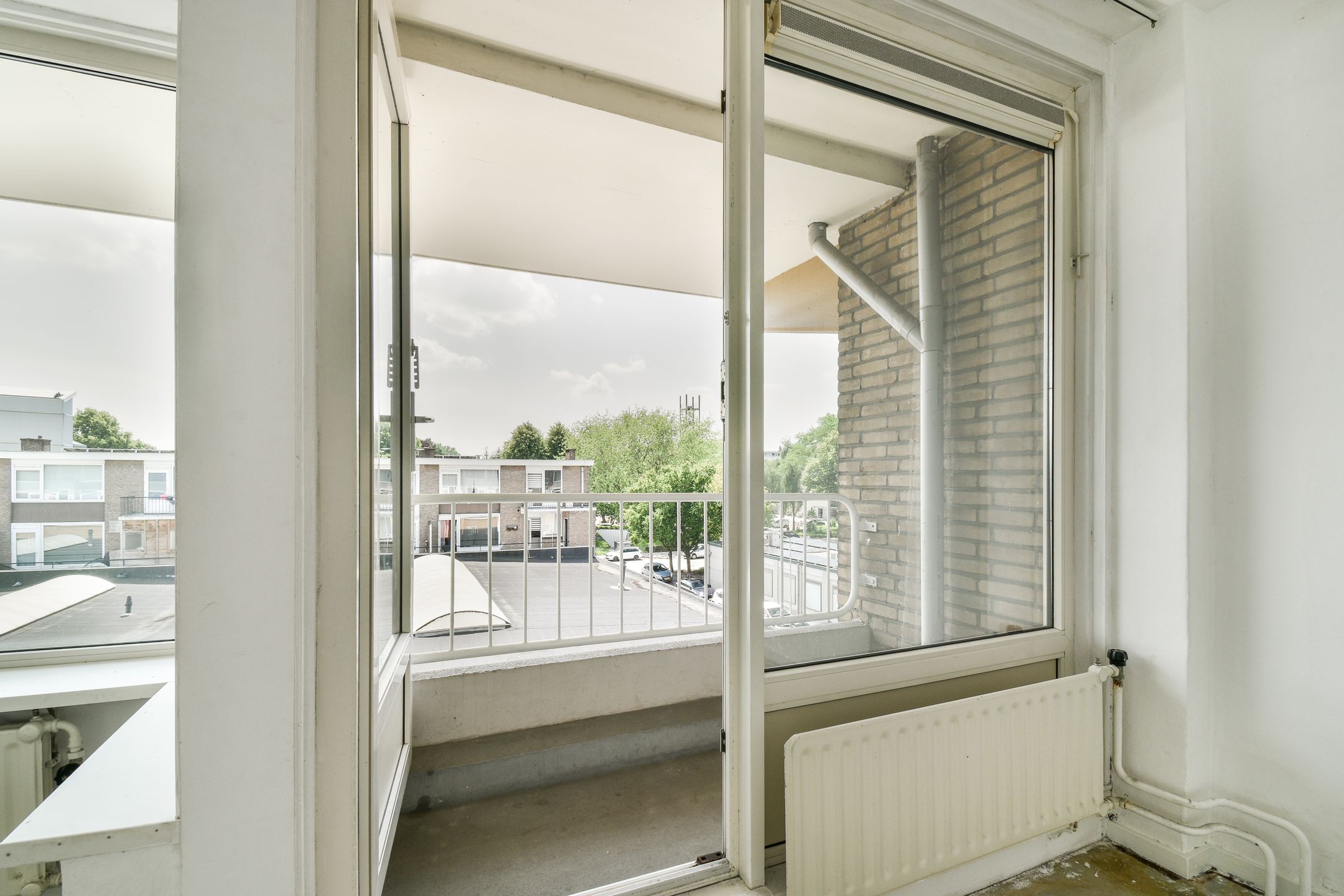 Foto 18 van Van Oldenbarneveltplein 97