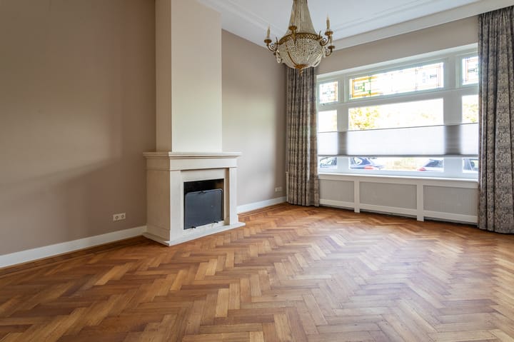 Photo 10 of Jozef Israëlsplein 4