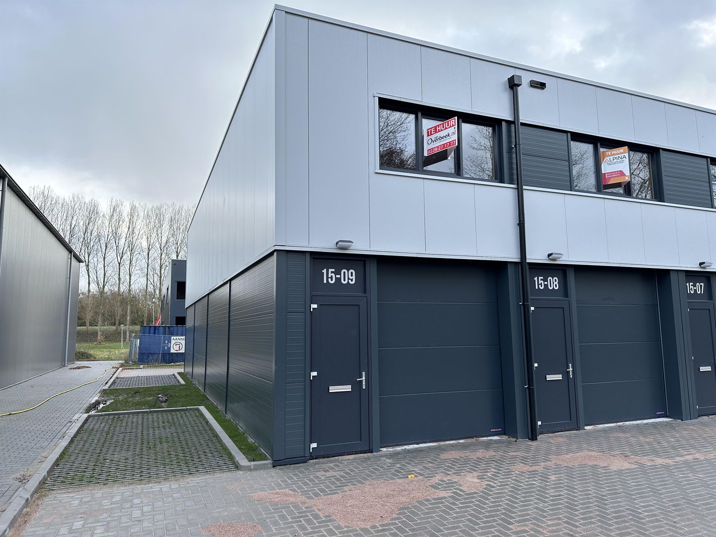 View photo 1 of Hoornseweg 15