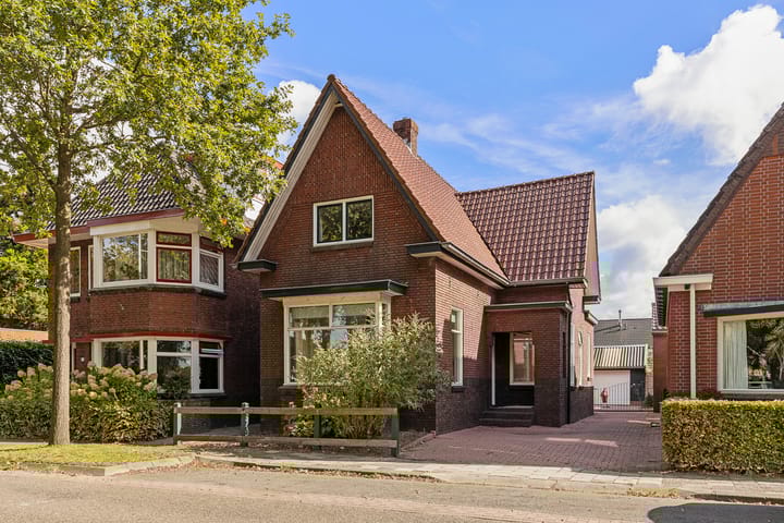 Photo 2 of Viaductstraat 21