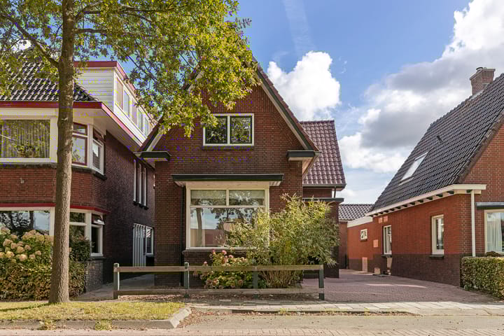 Photo 3 of Viaductstraat 21