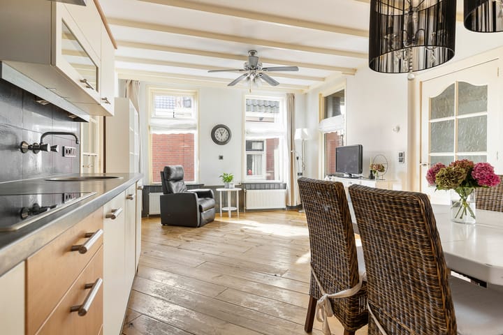 Photo 12 of Viaductstraat 21